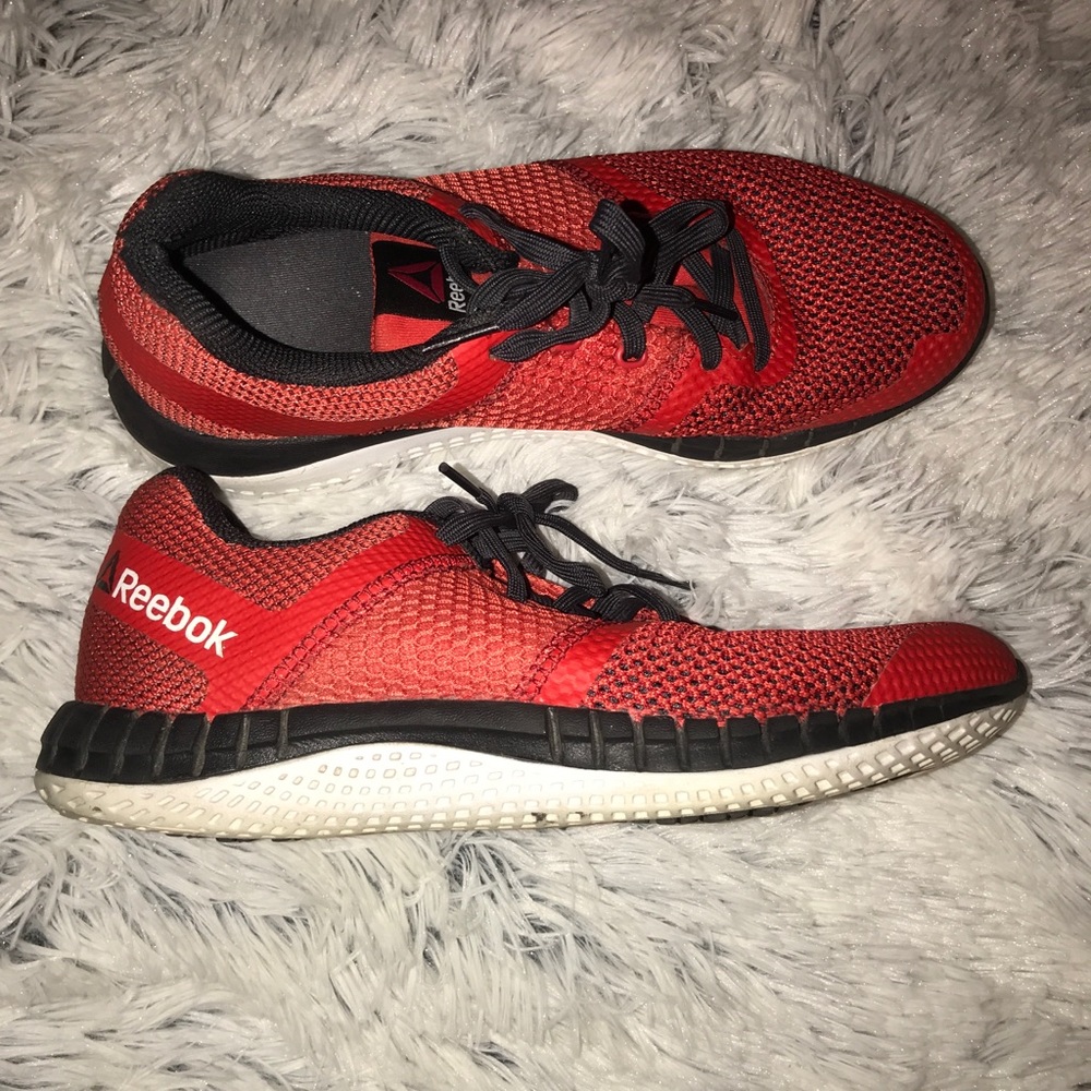 Men’s Reebok Tennis Shoes